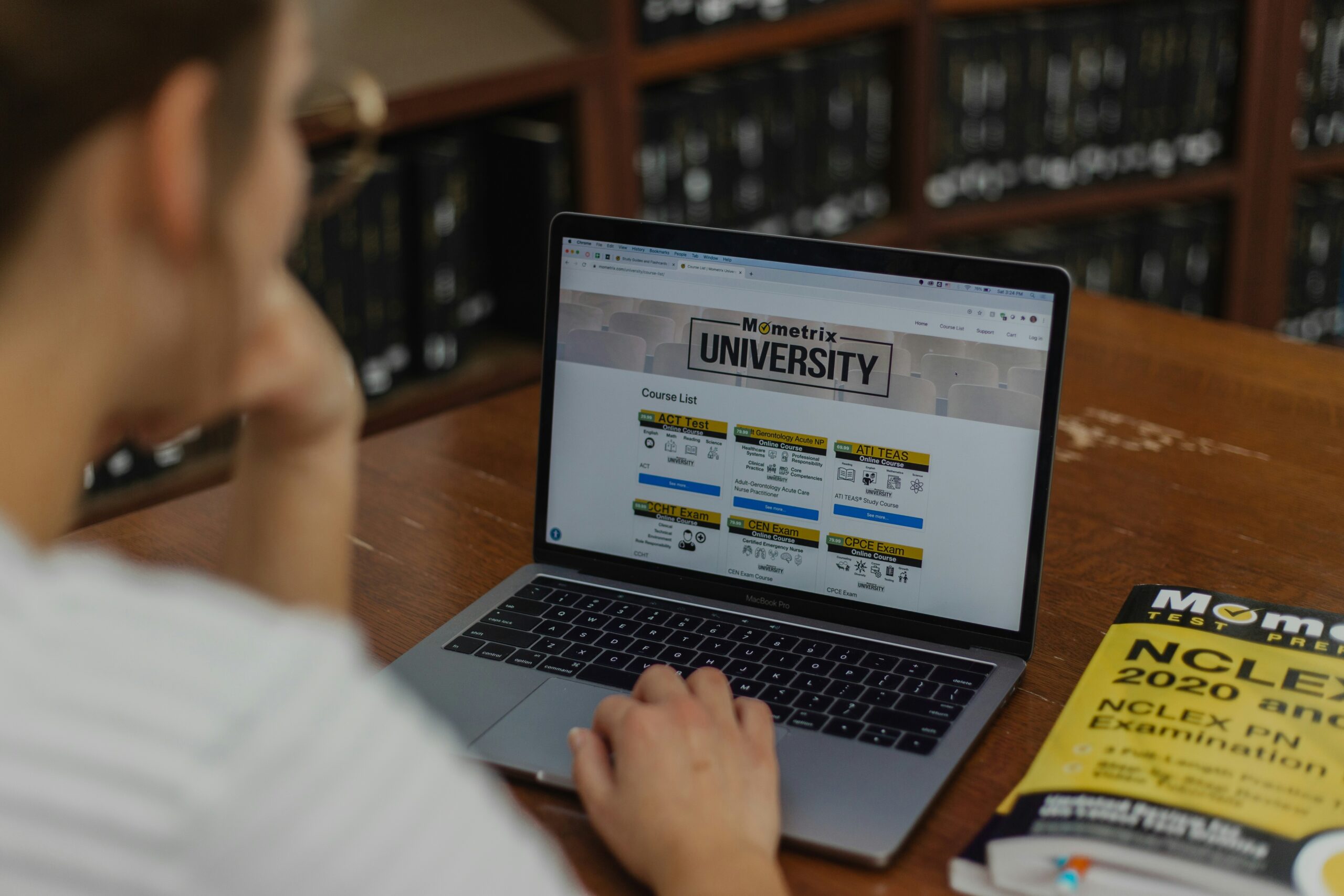 powerful-scholarship-website-2026-guide