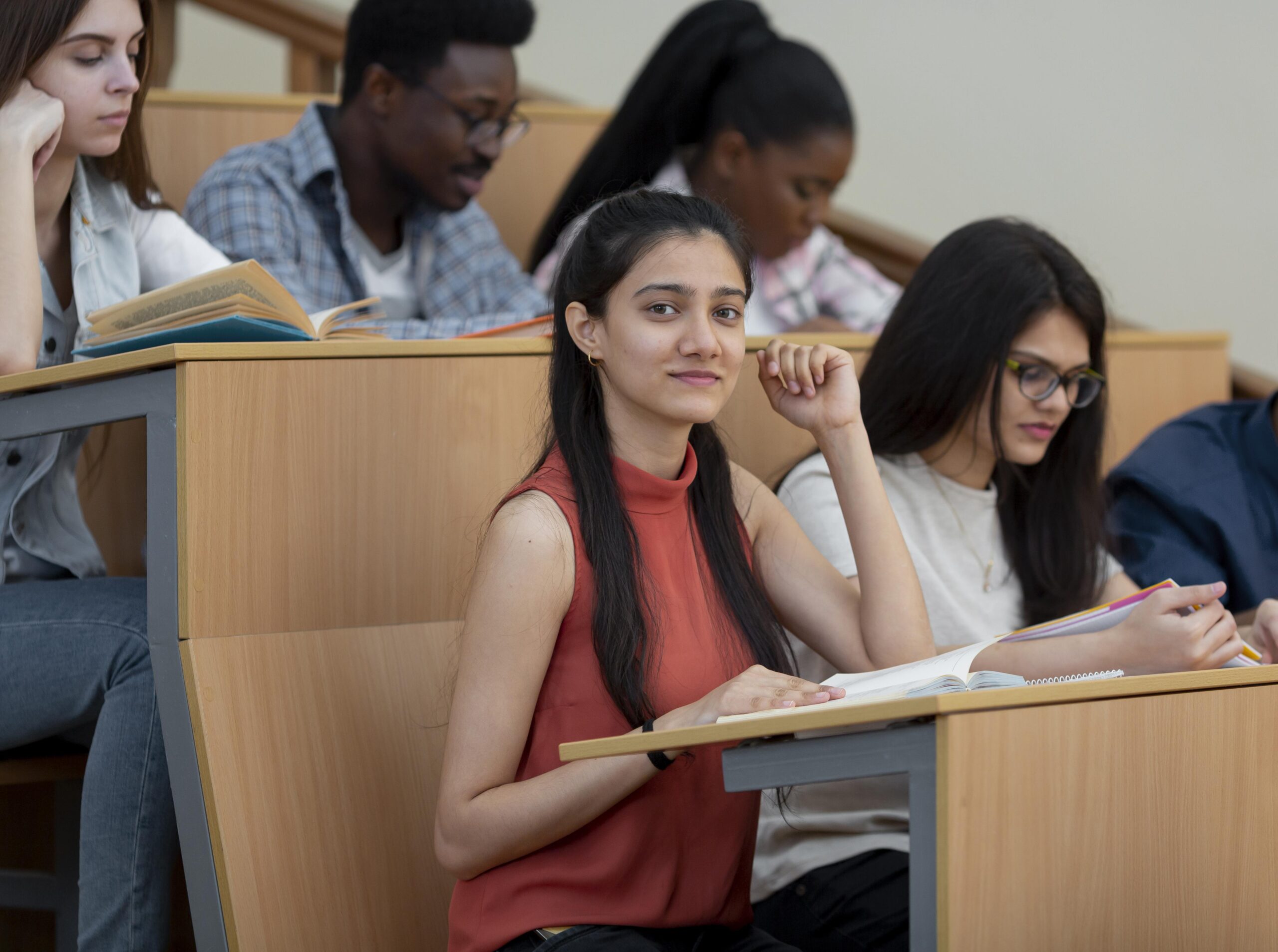 study-abroad-for-canadian-students-2026