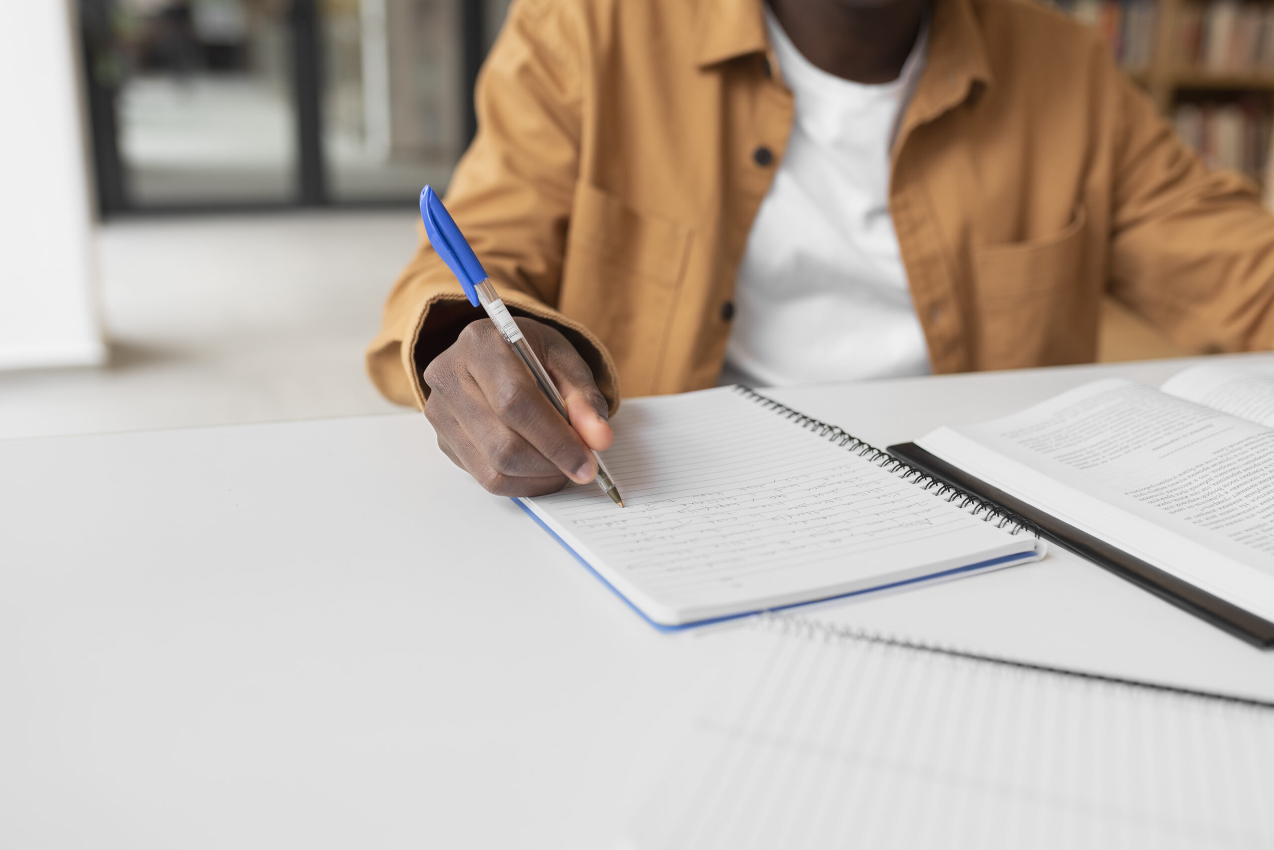 ultimate-scholarship-essay-format-guide